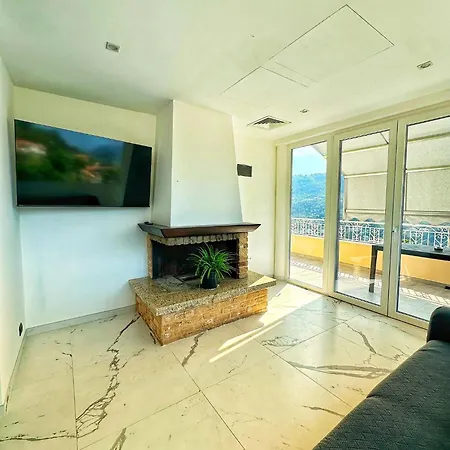 Lollo Ferienhaus Camporosso (Liguria)